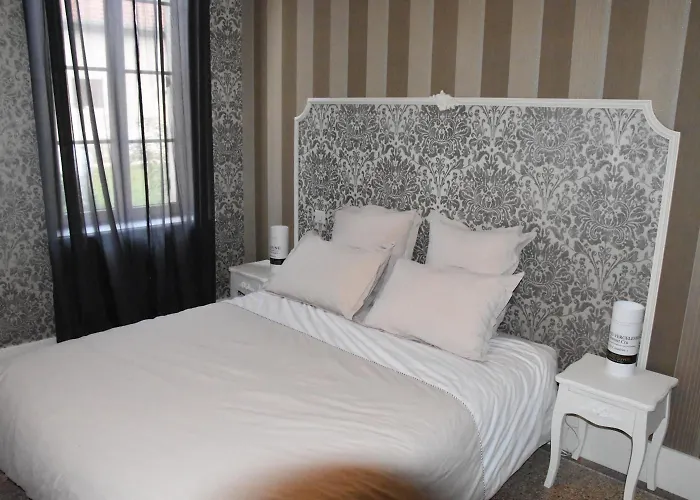 Bed & Breakfast Les Du Foulot 3*