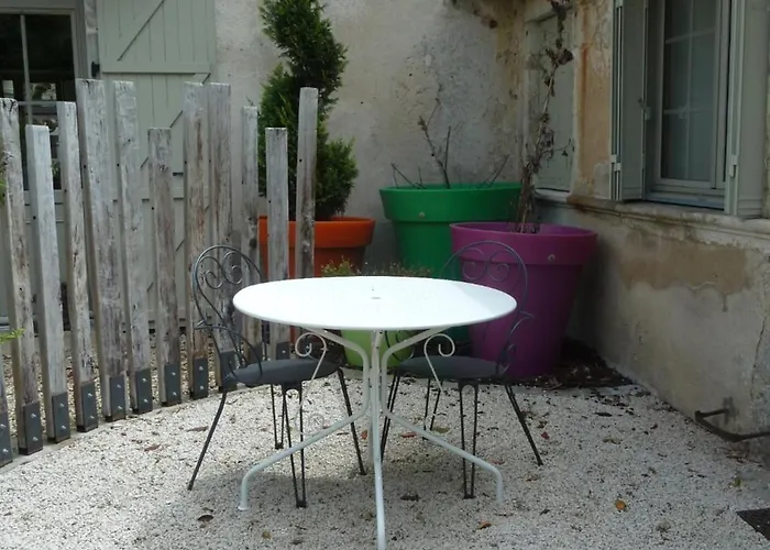 Les Du Foulot Beaune (Cote d'Or)